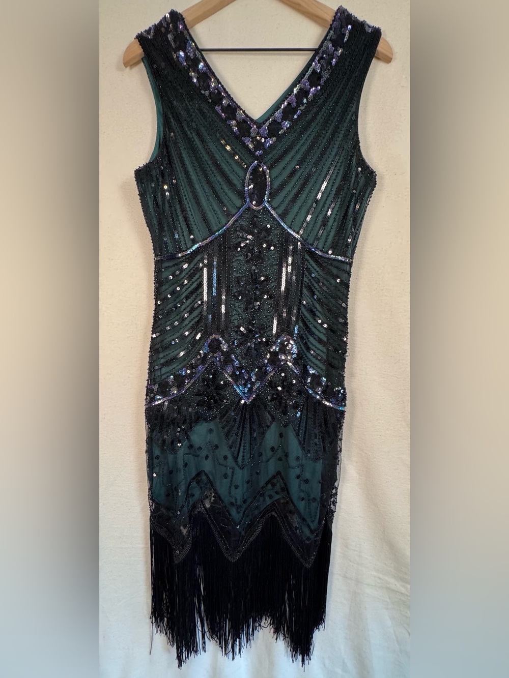 Beaded Emerald Green Sleeveless Midi Dress w/Iridescent Sequins & Fringe, Retro